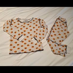 😍 Emoji heart eyes girls PJ’s 😍